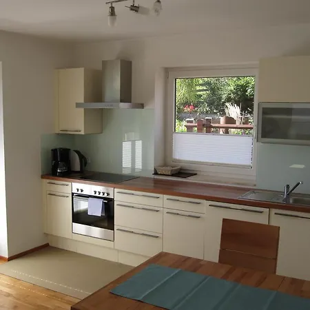 伯格帕诺拉玛公寓