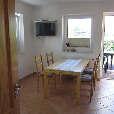 伯格帕诺拉玛公寓